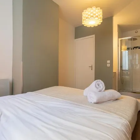 아파트 Centre: 2bed 2bath Apartment! *