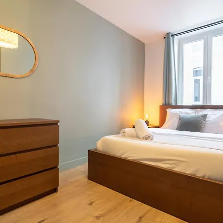 Centre: 2bed 2bath Apartment! Apartman Lille